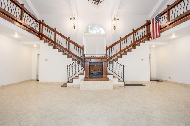 2421 Morrison Loop, Anderson, MO 64831