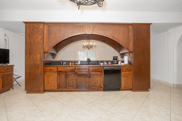 2421 Morrison Loop, Anderson, MO 64831