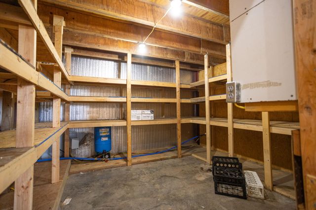 2421 Morrison Loop, Anderson, MO 64831