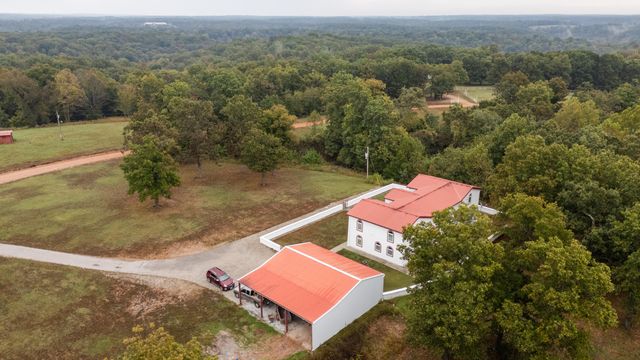 2421 Morrison Loop, Anderson, MO 64831