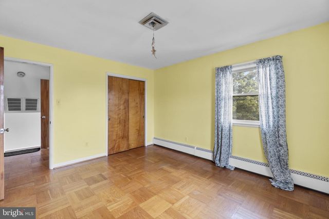 1800 PALO CIR, Baltimore, MD 21227