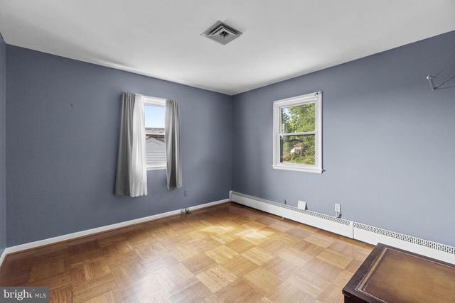 1800 PALO CIR, Baltimore, MD 21227