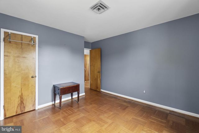 1800 PALO CIR, Baltimore, MD 21227
