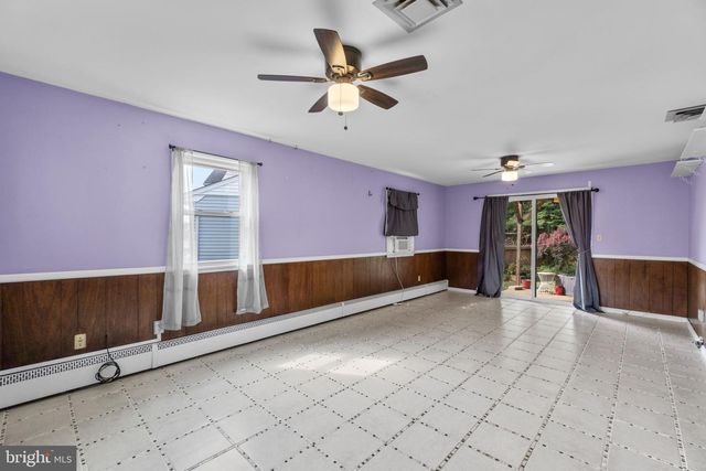 1800 PALO CIR, Baltimore, MD 21227