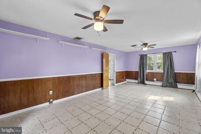 1800 PALO CIR, Baltimore, MD 21227