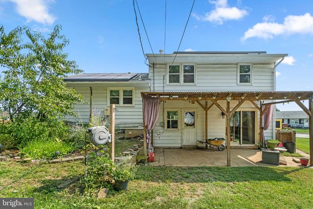 1800 PALO CIR, Baltimore, MD 21227
