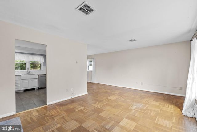 1800 PALO CIR, Baltimore, MD 21227