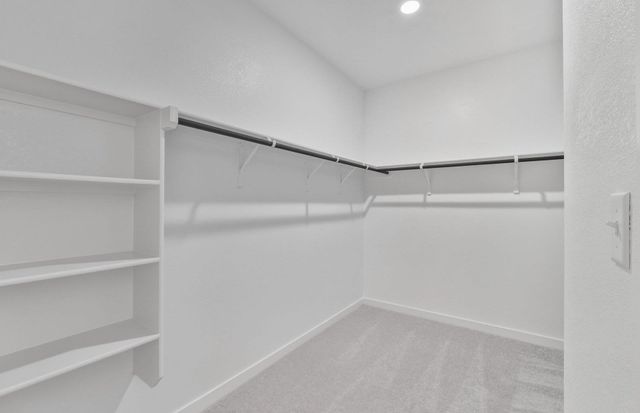 104 Eagle Valley DR, Elgin, TX 78621