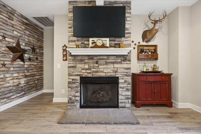 2140 Palmyra Rd, Palmyra, TN 37142