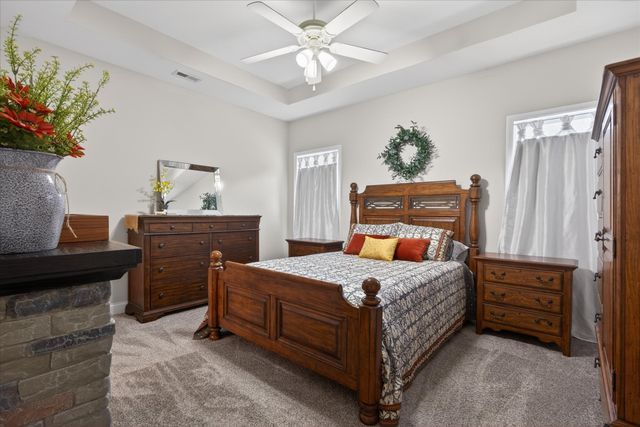 2140 Palmyra Rd, Palmyra, TN 37142