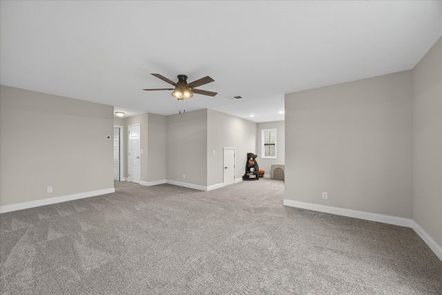 2140 Palmyra Rd, Palmyra, TN 37142