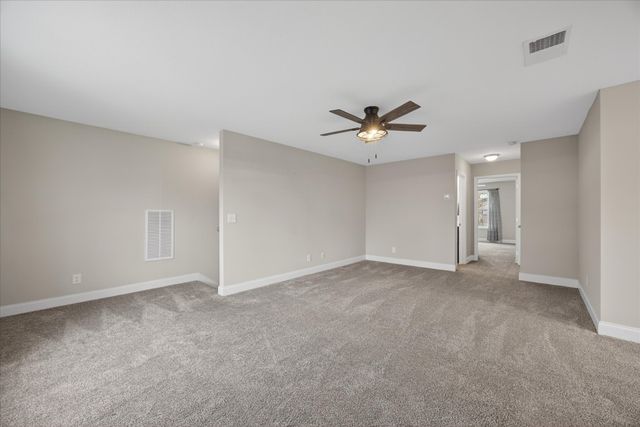 2140 Palmyra Rd, Palmyra, TN 37142