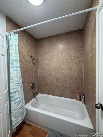 4702 Sunny Grove, San Antonio, TX 78217