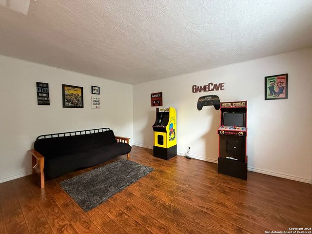 4702 Sunny Grove, San Antonio, TX 78217