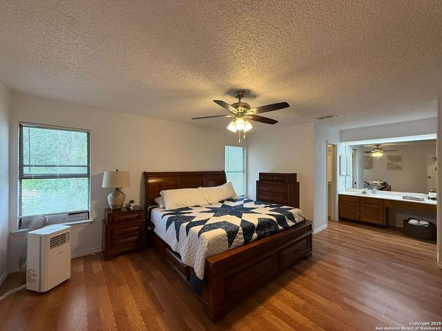 4702 Sunny Grove, San Antonio, TX 78217