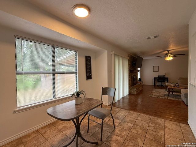 4702 Sunny Grove, San Antonio, TX 78217