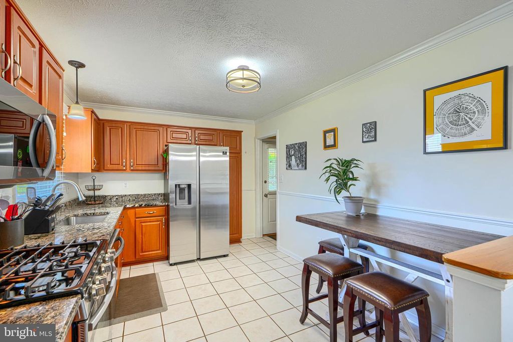 Image 10 of property listing at 503 OLD STONE PL, Bel Air, MD 21015