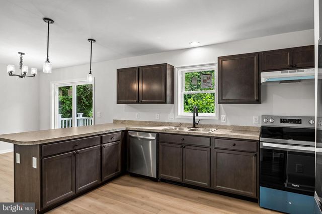47 HIGHLAND AVE, Clementon, NJ 08021