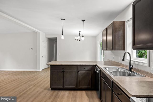 47 HIGHLAND AVE, Clementon, NJ 08021