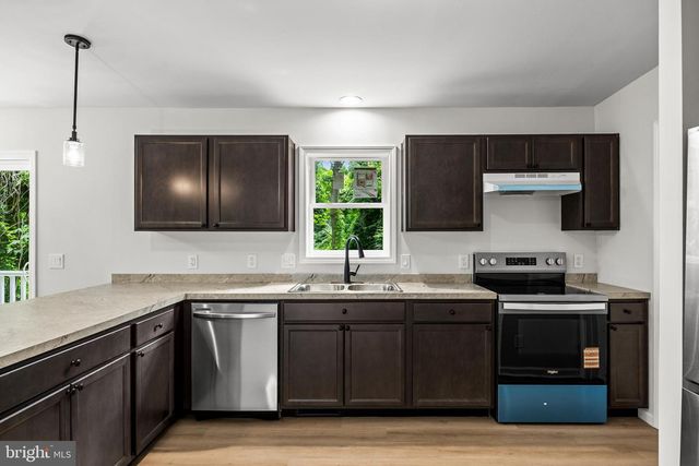 47 HIGHLAND AVE, Clementon, NJ 08021