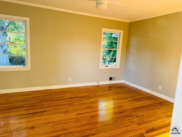 116 W LEWIS Street, Cochran, GA 31014