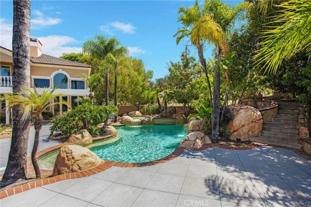 37 Cherry Hills Drive, Coto De Caza, CA 92679