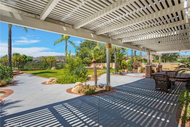 37 Cherry Hills Drive, Coto De Caza, CA 92679