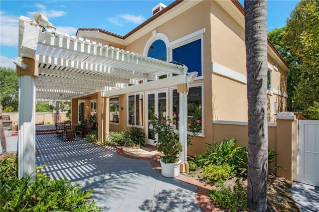 37 Cherry Hills Drive, Coto De Caza, CA 92679