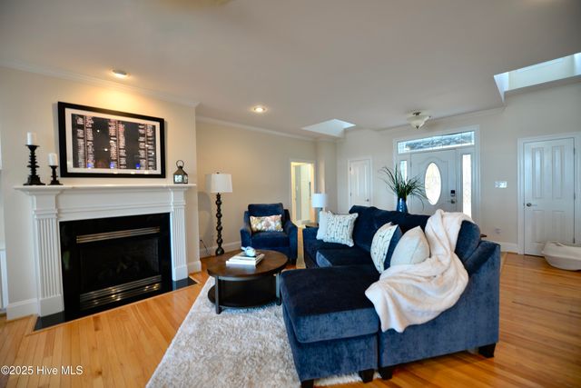 385 Peninsula Drive, Oriental, NC 28571