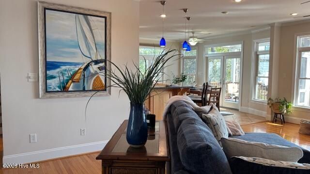 385 Peninsula Drive, Oriental, NC 28571