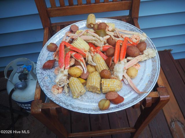 385 Peninsula Drive, Oriental, NC 28571