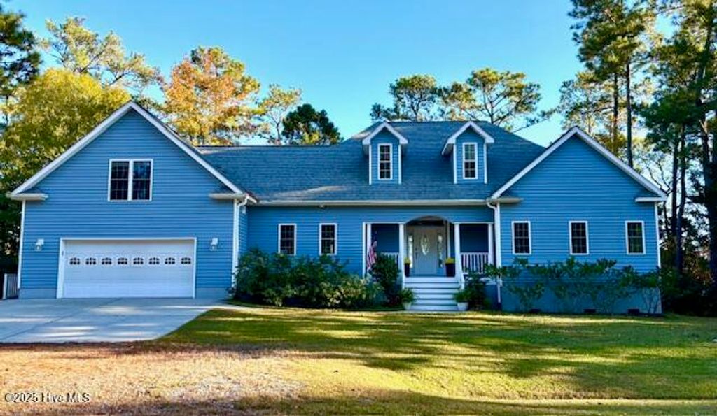 385 Peninsula Drive, Oriental, NC 28571