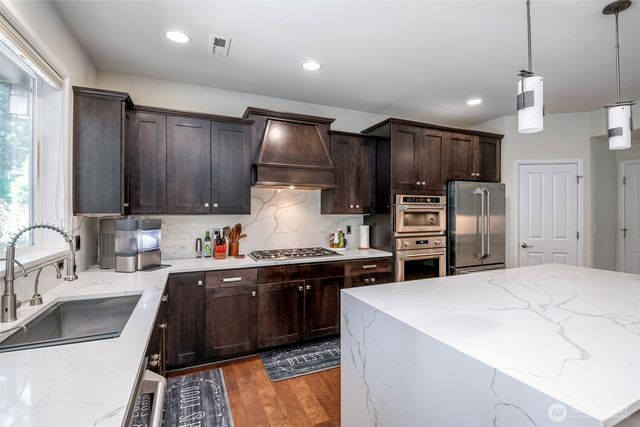 18930 179th Place SE, Renton, WA 98058