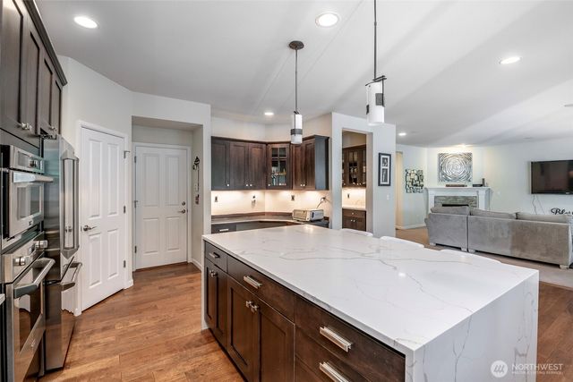 18930 179th Place SE, Renton, WA 98058