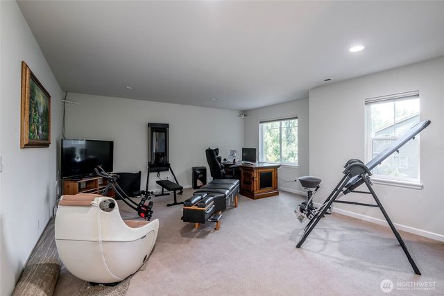 18930 179th Place SE, Renton, WA 98058