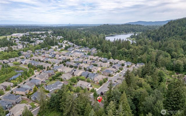 18930 179th Place SE, Renton, WA 98058