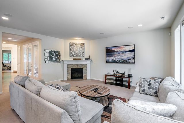 18930 179th Place SE, Renton, WA 98058