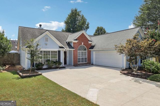 2780 Lady Guinevere Lane, Lawrenceville, GA 30044