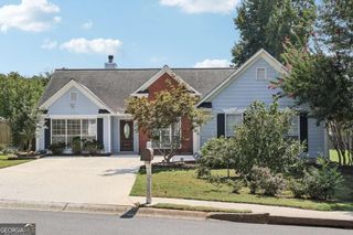 2780 Lady Guinevere Lane, Lawrenceville, GA 30044