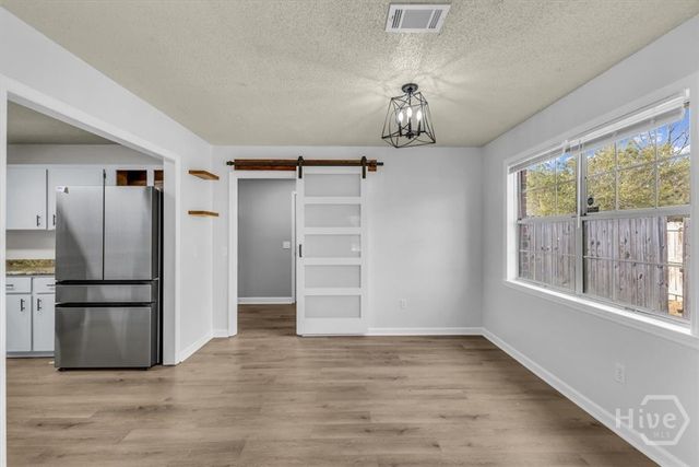 1104 Tomcat Trl, Hinesville, GA 31313