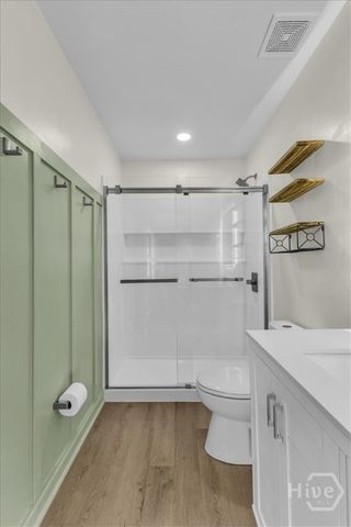 1104 Tomcat Trl, Hinesville, GA 31313