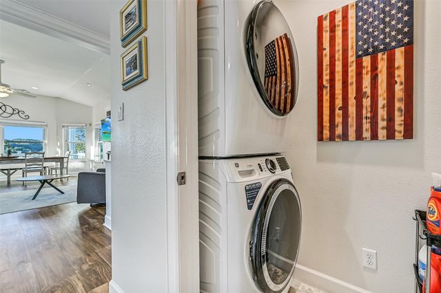 13414 Binnacle Way, Galveston, TX 77554