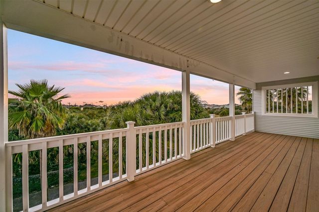 13414 Binnacle Way, Galveston, TX 77554