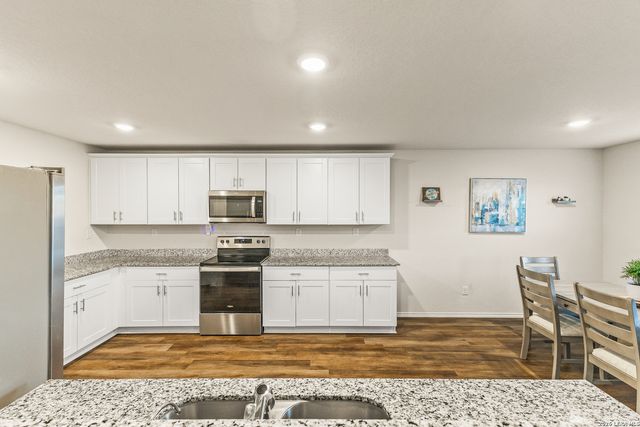 6814 Turnpike, Converse, TX 78109