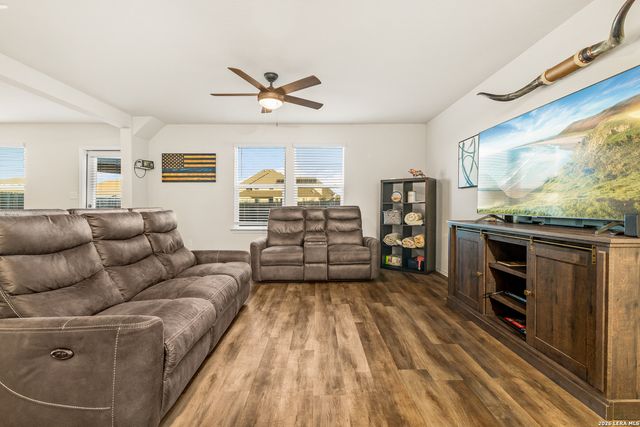 6814 Turnpike, Converse, TX 78109