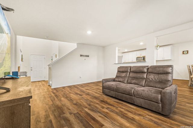 6814 Turnpike, Converse, TX 78109