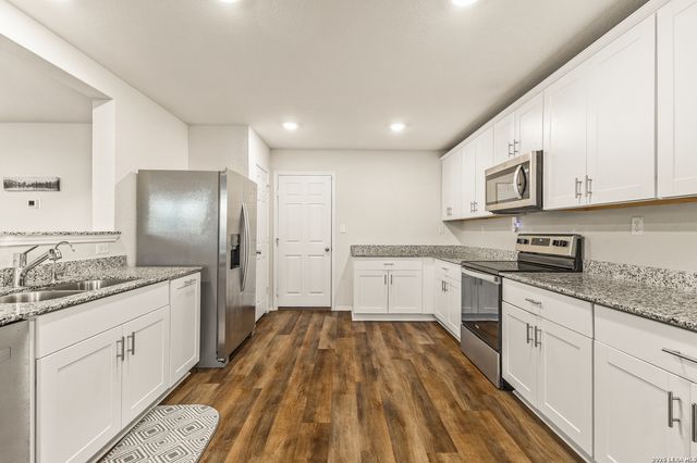 6814 Turnpike, Converse, TX 78109
