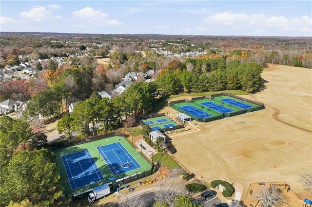 6110 Baybrook Trace, Hoschton, GA 30548