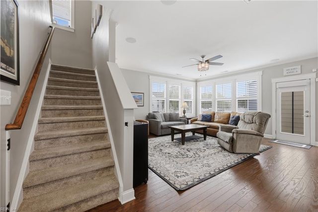 3156 Sybilla ST, Chesapeake, VA 23323