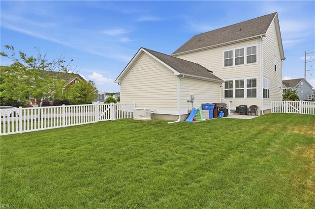 3156 Sybilla ST, Chesapeake, VA 23323